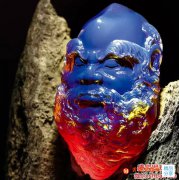 琥珀雕刻圖片，真正的大師能讓琥珀再一次“活過來”！