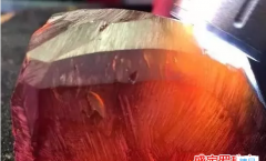 血珀原石價格背后隱藏的秘密，今天終于被揭開了！