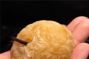 走進蜜蠟——蜜蠟戴久了會變色嗎