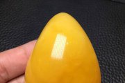 雞油黃蜜臘上面紅色的由來，這里全部解釋清楚了！