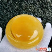 老蜜蠟與雞油黃蜜蠟,究竟有何區別呢?