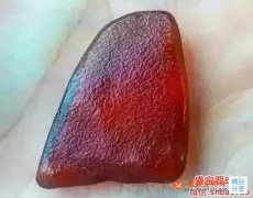 帶皮蜜蠟圖片欣賞，這樣的皮紋可別錯過！