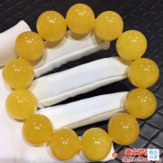 雞黃蜜蠟手串
