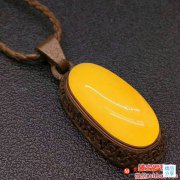 雞黃油蜜蠟多錢?