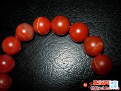 老司機告訴你，南紅瑪瑙鑒別強光圖片中的秘密