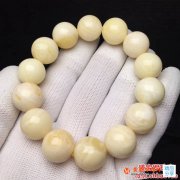1.0白蜜蠟手串價格