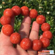 什么是南紅瑪瑙？聽聽專家是怎么講解的