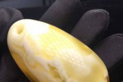 白花蜜蠟是否容易開裂？