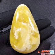 雞油黃夾白花蜜蠟