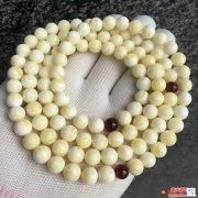 花白蜜蠟手串價格，花白蜜蠟手串怎么戴？