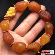 2018年琥珀原石價格走勢如何，看完還會持觀望嗎?