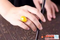 蜜蠟戒子體積雖小，但佩戴要求還蠻多！