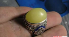 蜜蠟鑲嵌戒指圖片