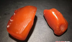 波蘭琥珀原石價格,波蘭原石有什么特點!