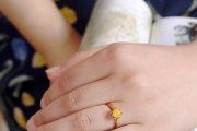 蜜蠟戒指價格及圖片大全，蜜蠟戒指怎么選購？
