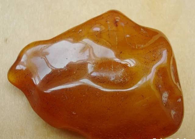 原石琥珀看似簡單，實則不易！