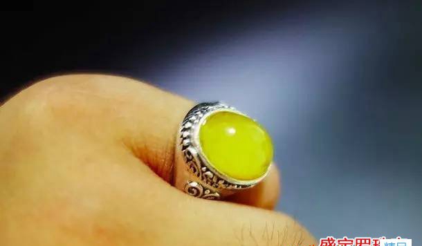 資深玩家手把手教你做蜜蠟戒指，千萬別錯過喲？