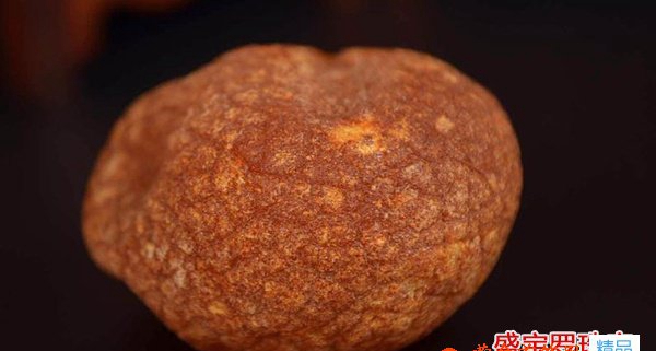 在俄羅斯琥珀原石價格