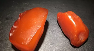 波蘭琥珀原石價格，波蘭原石有什么特點！
