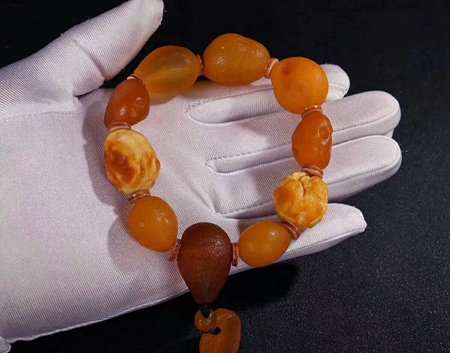 不是說物以稀為貴嘛，為啥波羅的海琥珀原石價格不降反漲呢？