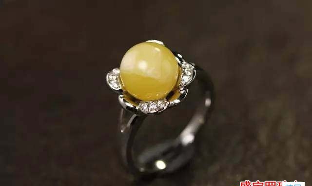 白花蜜蠟戒指價格，你知道多少?
