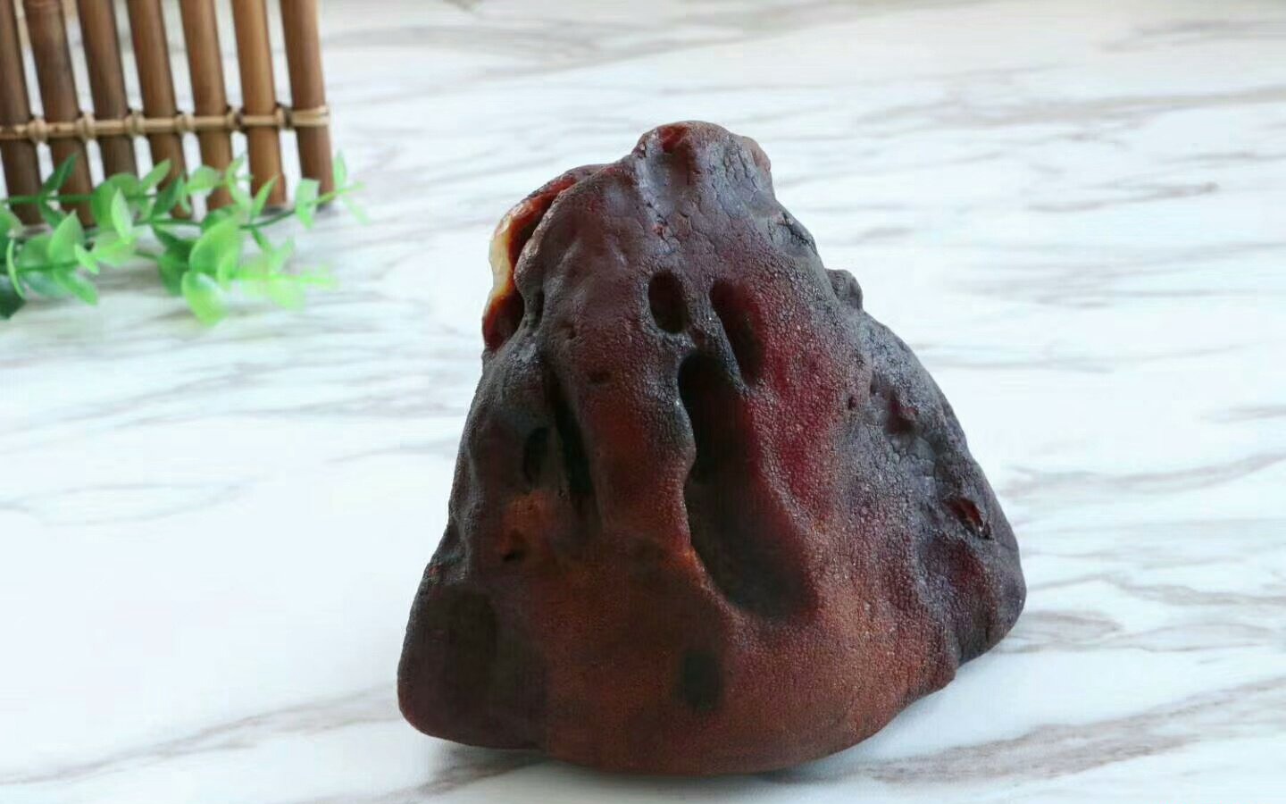 琥珀原石的價格，也是要看品質的！