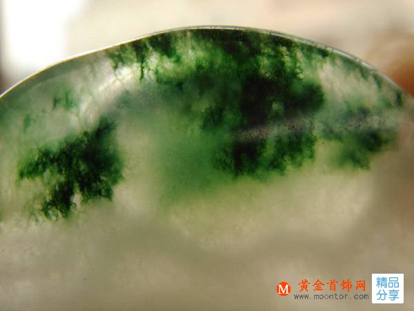何為“八三玉”