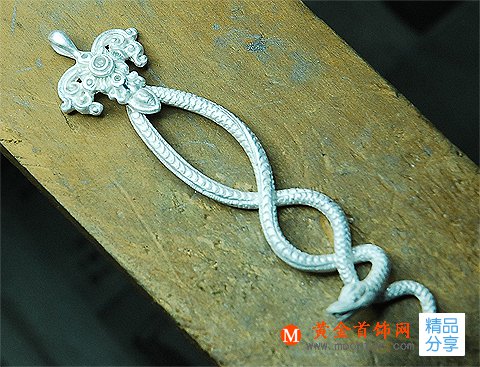 珠寶首飾制作流程—清洗