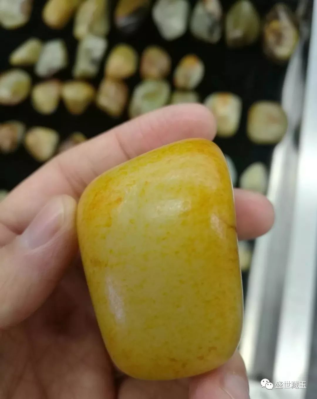 這個籽料皮你看的準嗎？