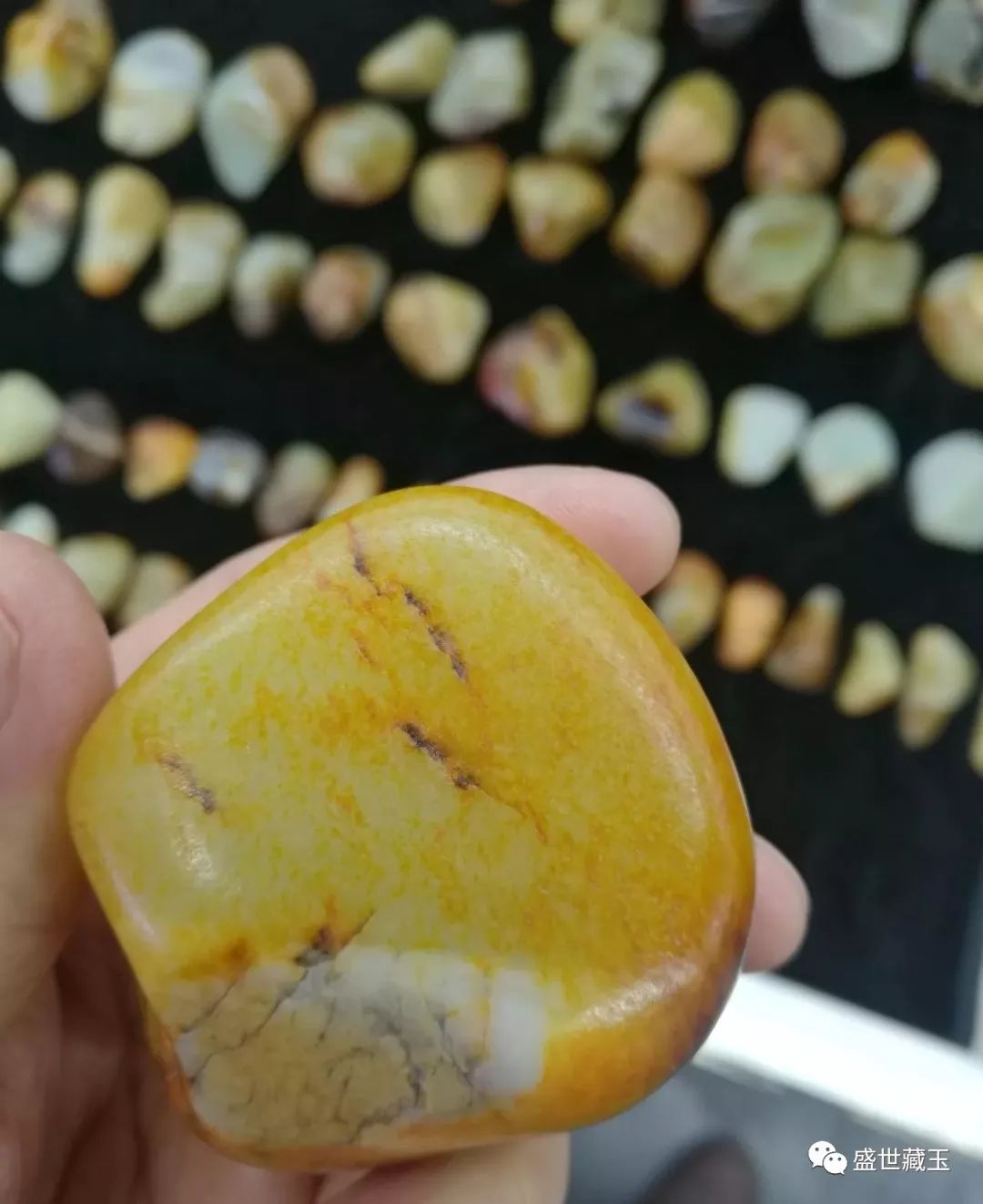 這個籽料皮你看的準嗎？