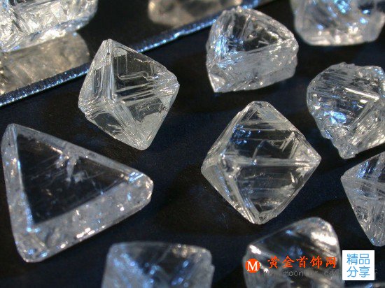 與眾不同的戴比爾斯(DE BEERS)-品牌感人故事
