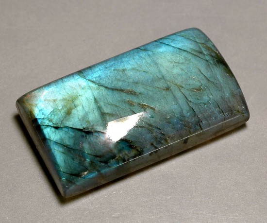 拉長石(Labradorite)-珠寶首飾展示圖【行業經典】
