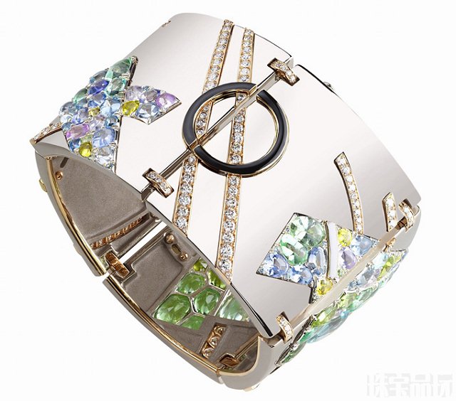 俄國皇族御用珠寶FABERGé-品牌感人故事