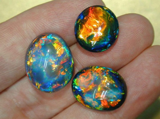蛋白石(Opal)-珠寶首飾展示圖【行業經典】