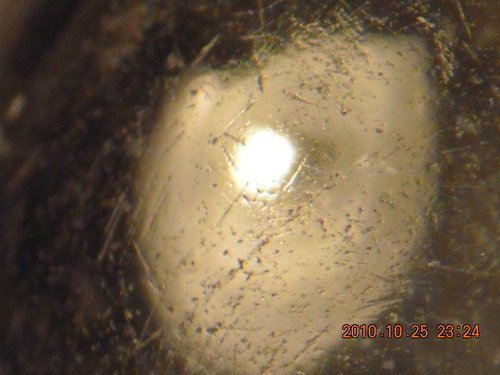 翡翠鑒定范例：水沫子(灌膠、染色)-珠寶首飾展示圖【行業經典】