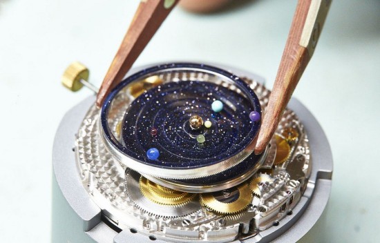 詩意星象 梵克雅寶Midnight Planétarium詩意復雜功能腕表-珠寶首飾展示圖【行業經典】