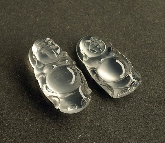 水沫子(鈉長石玉)與翡翠的鑒別-珠寶首飾展示圖【行業經典】
