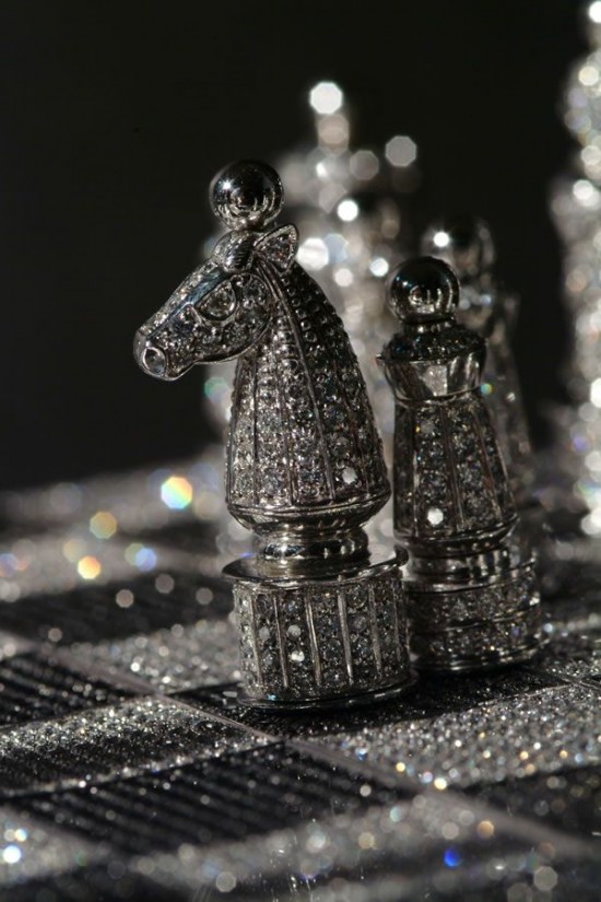 世界上最昂貴的鉆石國際象棋-珠寶首飾展示圖【行業經典】