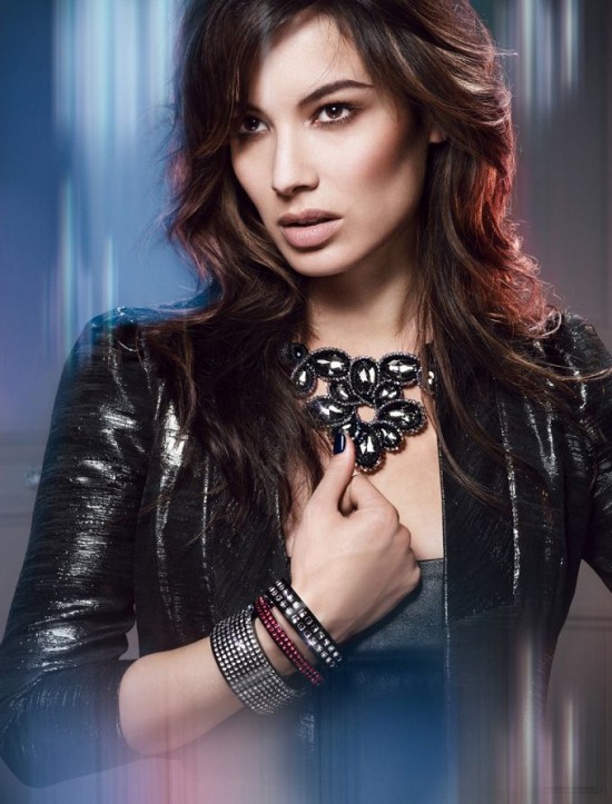 邦女郎Berenice Marlohe完美示范Swarovsk秋冬新品系列-時尚珠寶設計【行業頂級】