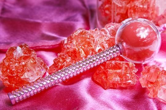 Sugar Factory為明星定制高級珠寶棒棒糖-創意珠寶