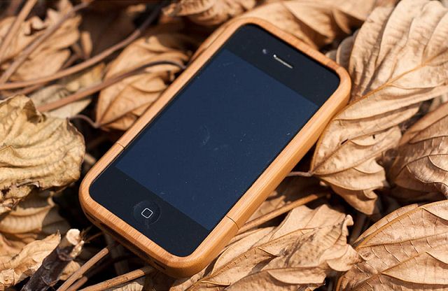 SigniCASE：竹制iPhone保護殼-時尚珠寶設計【行業頂級】