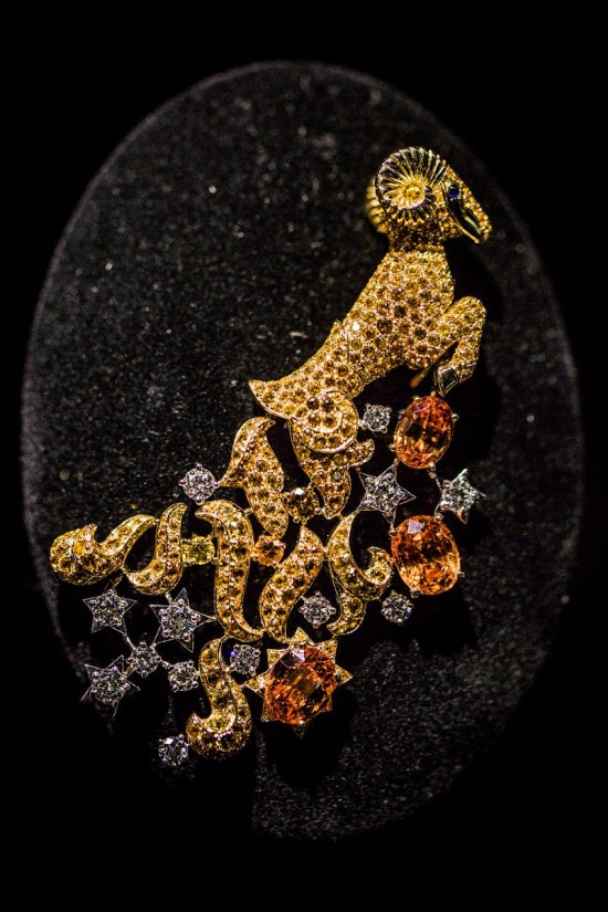梵克雅寶(Van Cleef &#038; Arpels)：珠寶如女人-精美珠寶【秘密：適合高貴女人的珠寶】