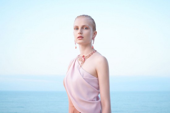 梵克雅寶(Van Cleef &#038; Arpels)帶你游歷夢幻海洋-精美珠寶【秘密：適合高貴女人的珠寶】