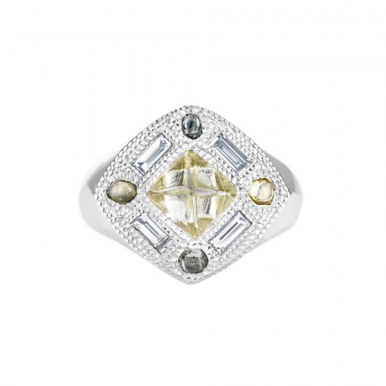 純粹之美 戴比爾斯(De Beers)Talisman 10周年珠寶系列-精美珠寶【秘密：適合高貴女人的珠寶】