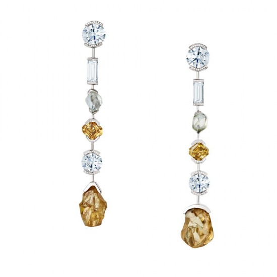 純粹之美 戴比爾斯(De Beers)Talisman 10周年珠寶系列-精美珠寶【秘密：適合高貴女人的珠寶】