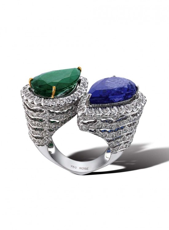坦桑石(Tanzanite)：奢華之藍-精美珠寶【秘密：適合高貴女人的珠寶】