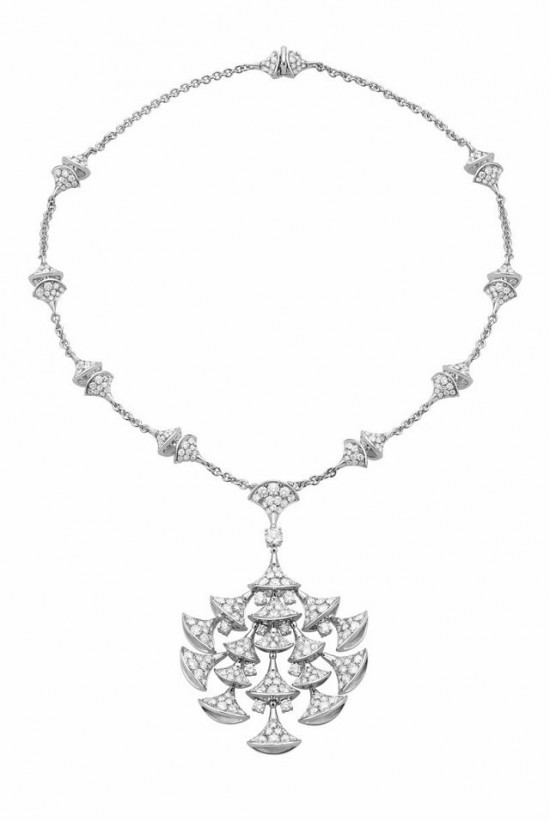 BVLGARI：向甜美生活致敬-精美珠寶【秘密：適合高貴女人的珠寶】