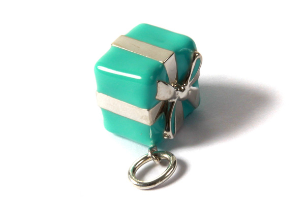 Tiffany &#038; Co. Gift Pendant-珠寶首飾展示【行業精選】