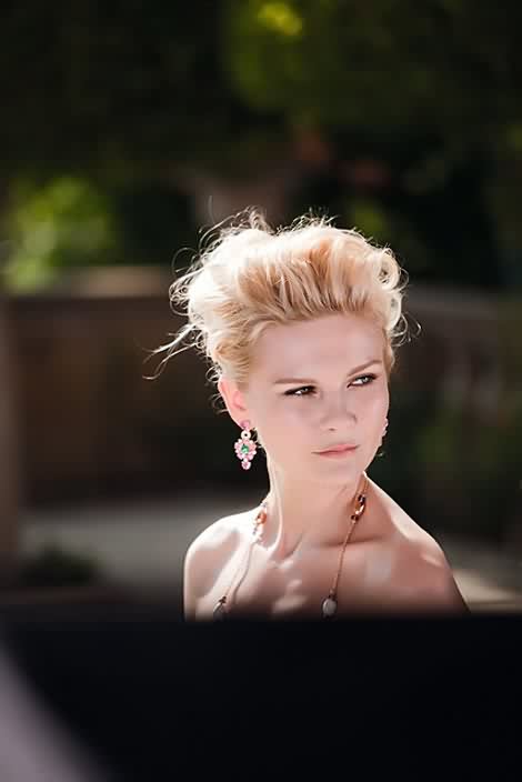 Kirsten Dunst：寶格麗(Bvlgari)香水廣告-時尚珠寶設計【行業頂級】