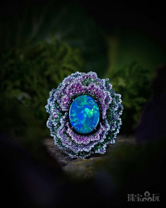 夢幻之花 蕭邦(Chopard)Fleurs d’Opales全系列花形戒指-精美珠寶【秘密：適合高貴女人的珠寶】
